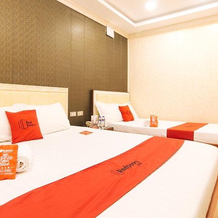 Reddoorz Plus At Winter Benitez Quezon City Exterior photo